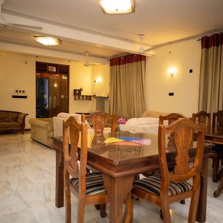 Marathona Tourist Resort - Anuradhapura Exterior foto