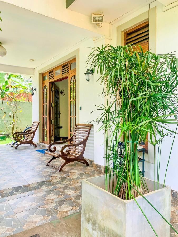 Marathona Tourist Resort - Anuradhapura Exterior foto