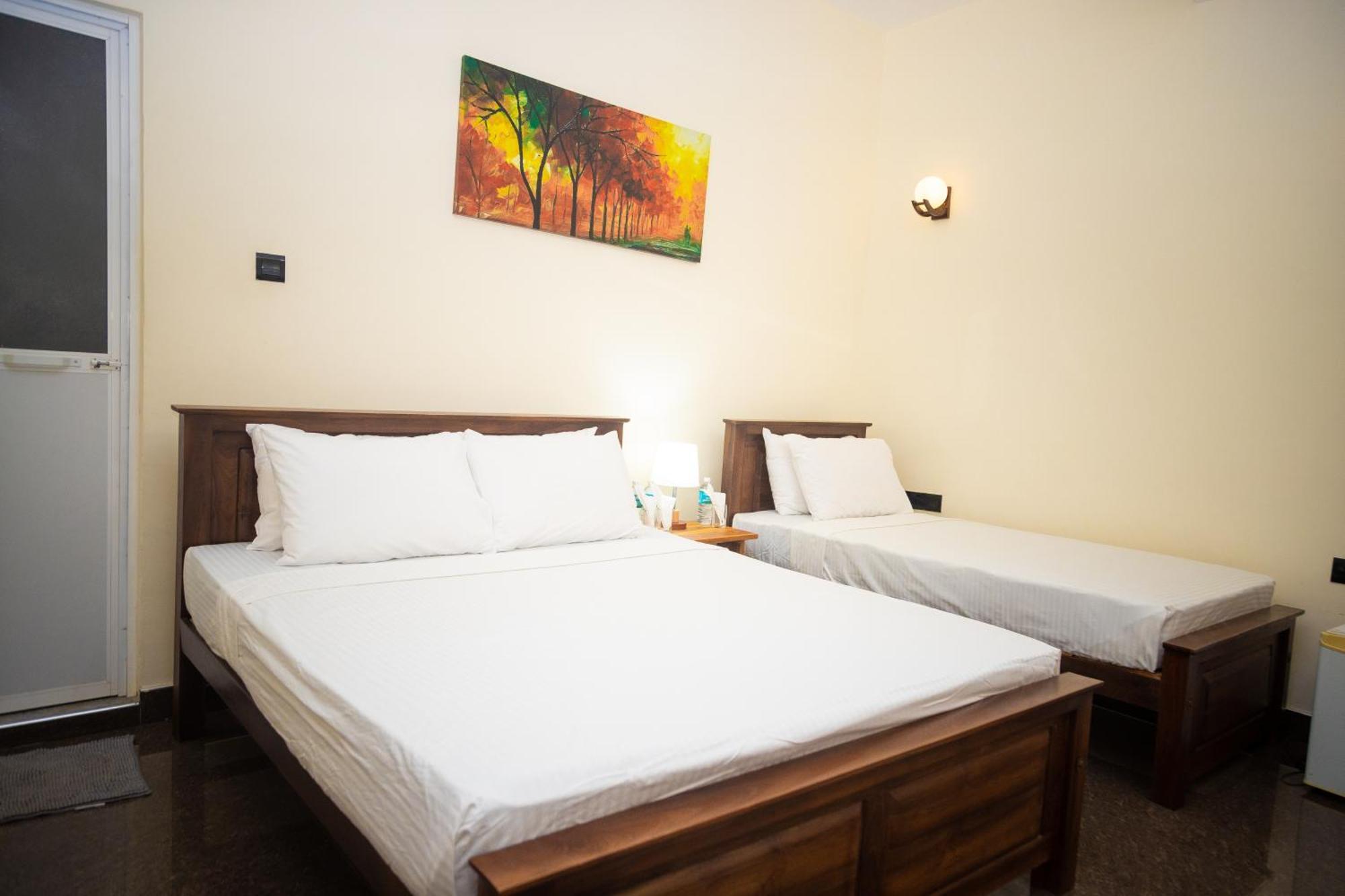 Marathona Tourist Resort - Anuradhapura Exterior foto